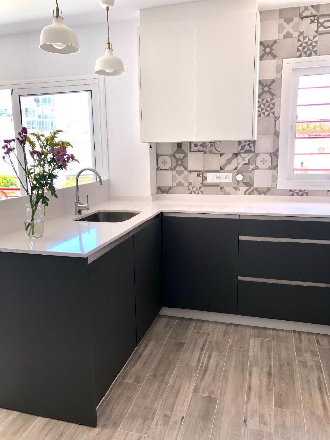 Apartamento Vistamar Нерха Екстериор снимка